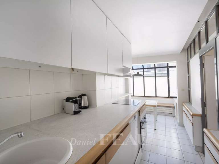 Appartement Paris 6e - 3 chambres - 142m²