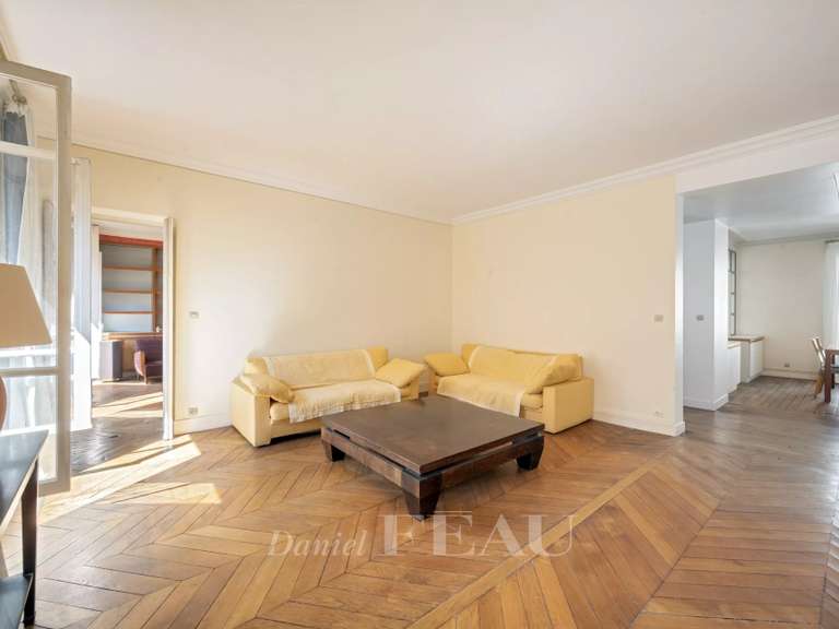 Appartement Paris 6e - 3 chambres - 142m²