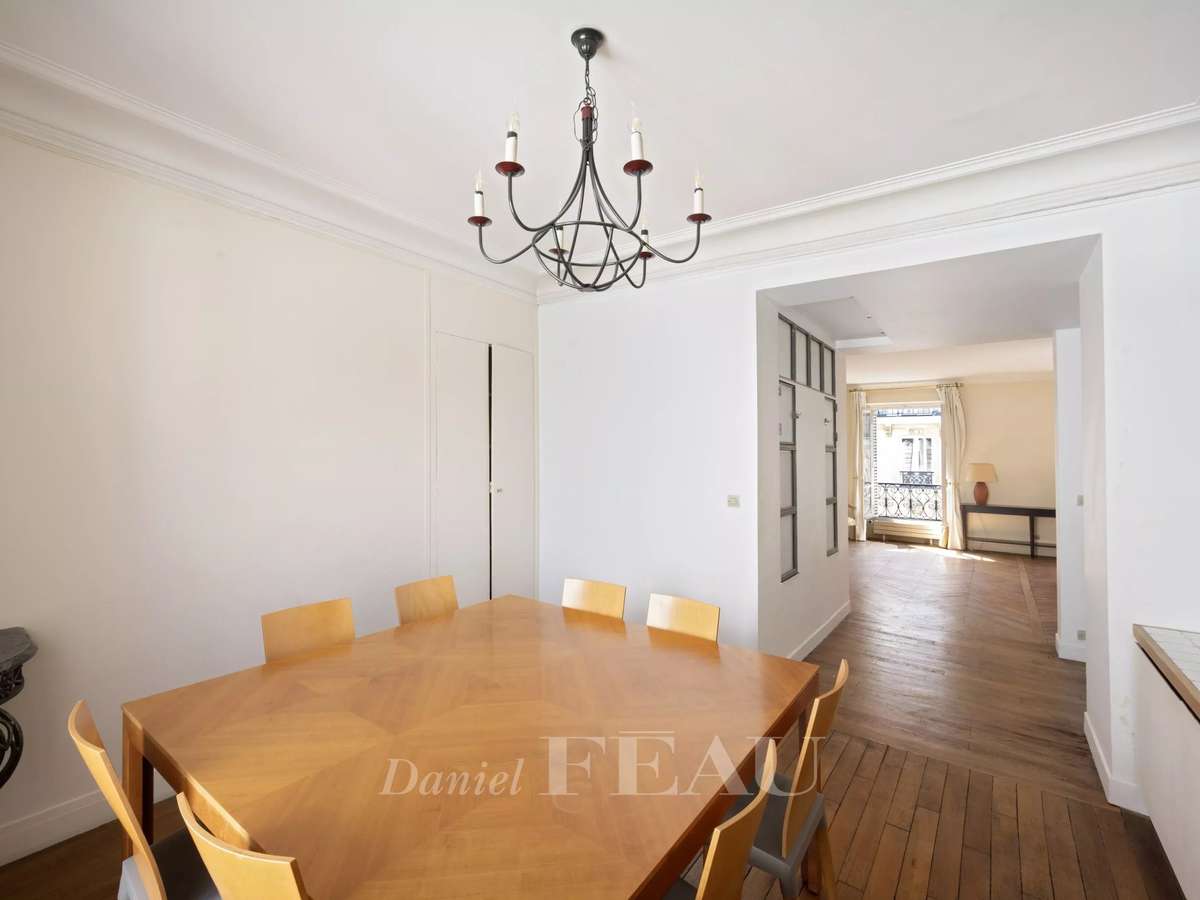 Apartment Paris 6e