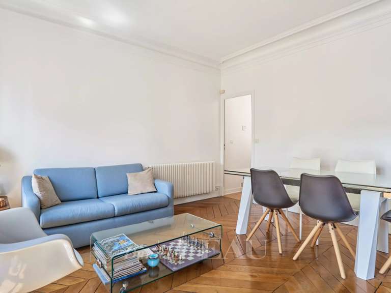 Appartement Paris 6e - 2 chambres - 65m²