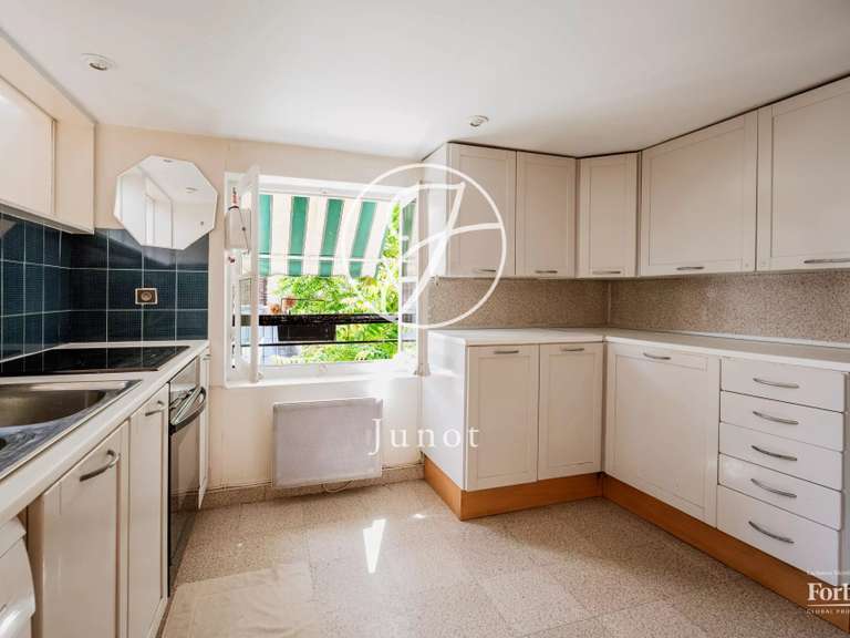 Appartement Paris 6e - 2 chambres - 90m²