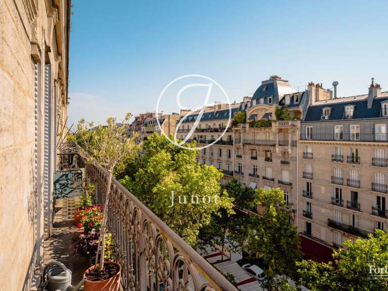 Appartement Paris 6e - 3 chambres - 117m²