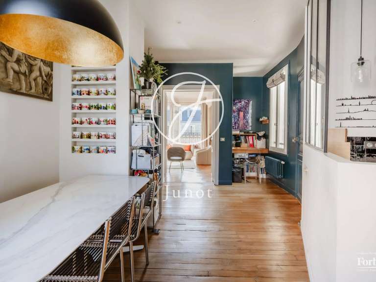Appartement Paris 6e - 3 chambres - 117m²