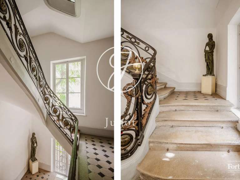 Appartement Paris 6e - 2 chambres - 122m²