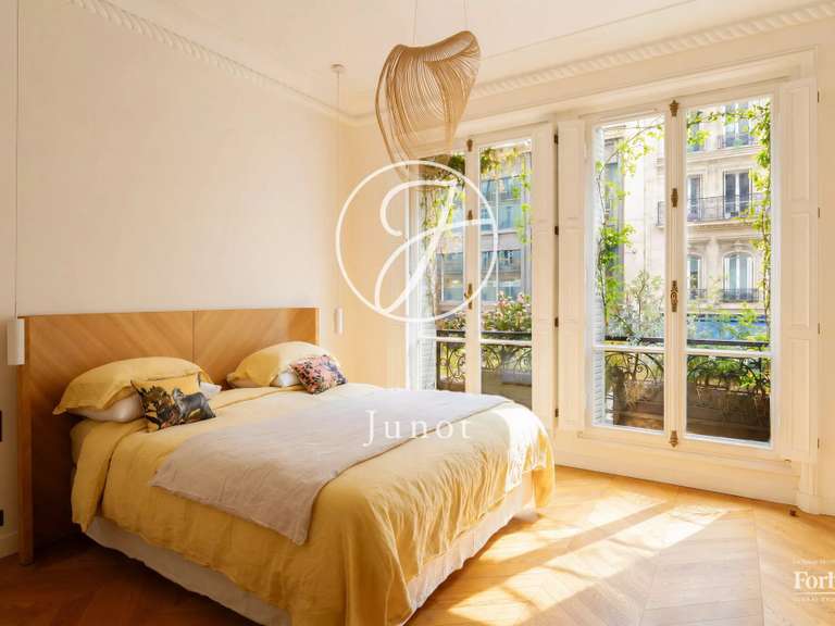 Appartement Paris 6e - 3 chambres - 189m²