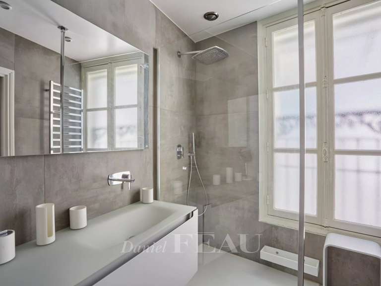 Appartement Paris 6e - 4 chambres - 254m²