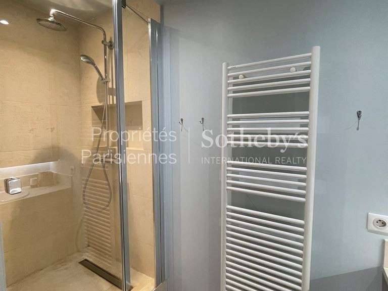 Appartement Paris 6e - 3 chambres - 93m²