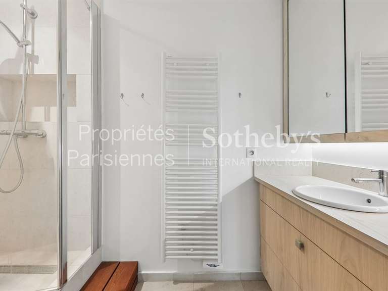 Appartement Paris 6e - 3 chambres - 93m²