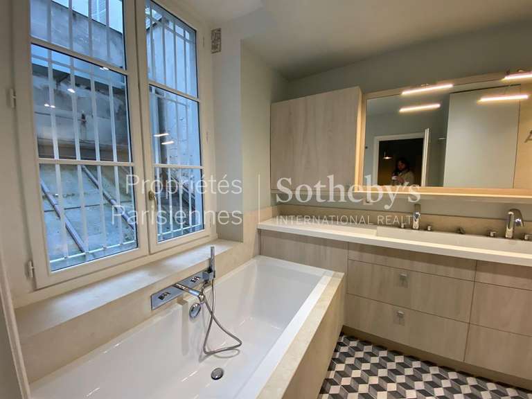 Appartement Paris 6e - 3 chambres - 93m²