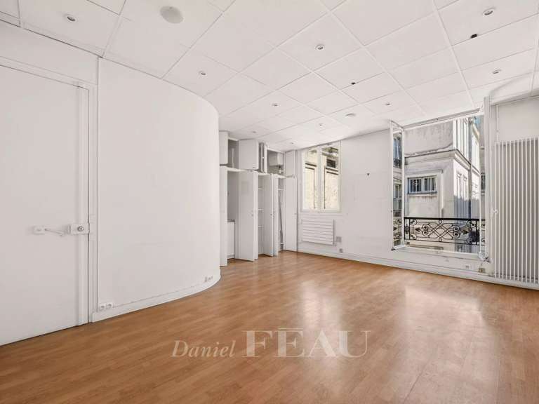 Appartement Paris 6e - 1 chambre - 73m²