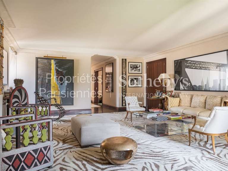 Appartement Paris 6e - 3 chambres - 230m²