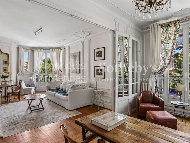 Appartement Paris 6e - 2 chambres - 95m²