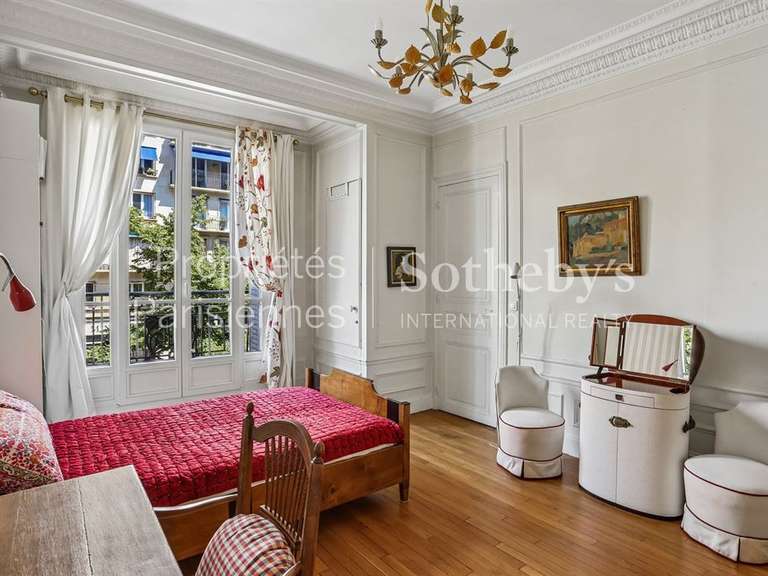 Appartement Paris 6e - 2 chambres - 95m²