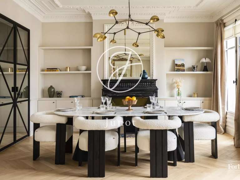 Apartment Paris 6e - 3 bedrooms - 120m²