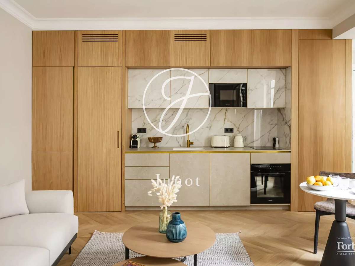 Apartment Paris 6e