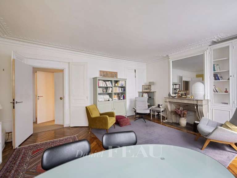 Appartement Paris 6e - 2 chambres - 109m²