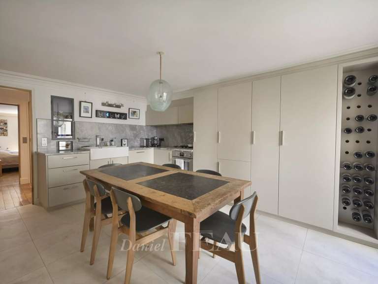 Appartement Paris 6e - 3 chambres - 128m²