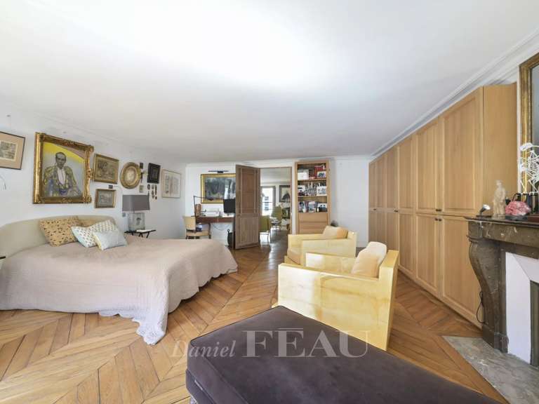 Appartement Paris 6e - 3 chambres - 128m²