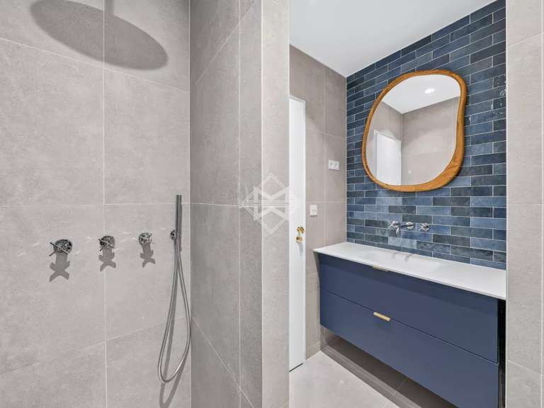 Appartement Paris 6e - 4 chambres - 157m²