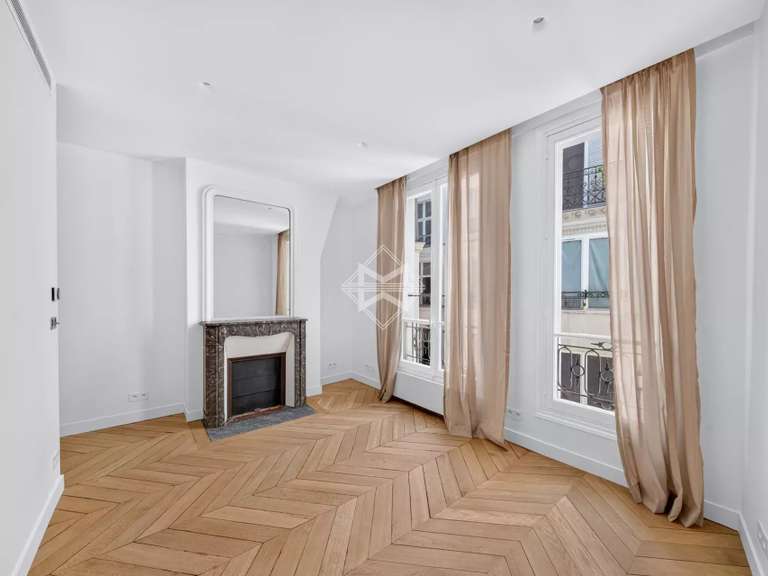 Appartement Paris 6e - 4 chambres - 157m²