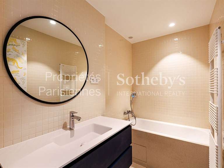 Appartement Paris 6e - 4 chambres - 157m²
