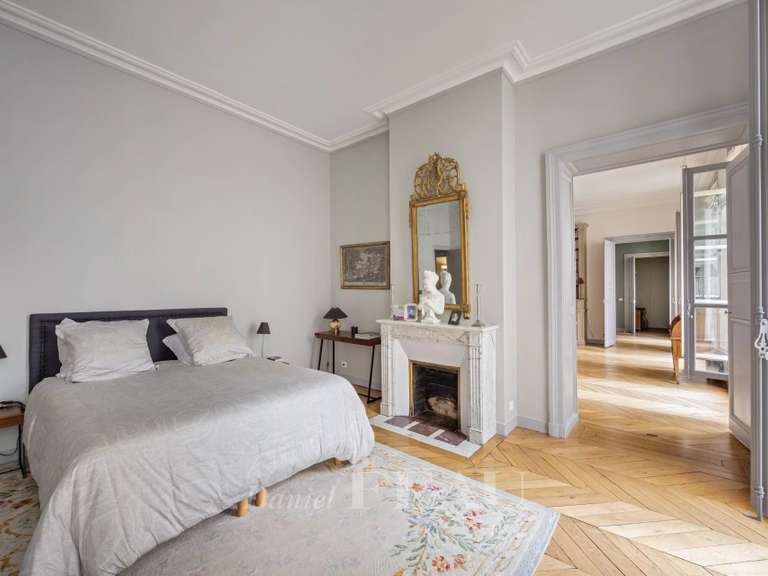 Appartement Paris 6e - 3 chambres - 149m²