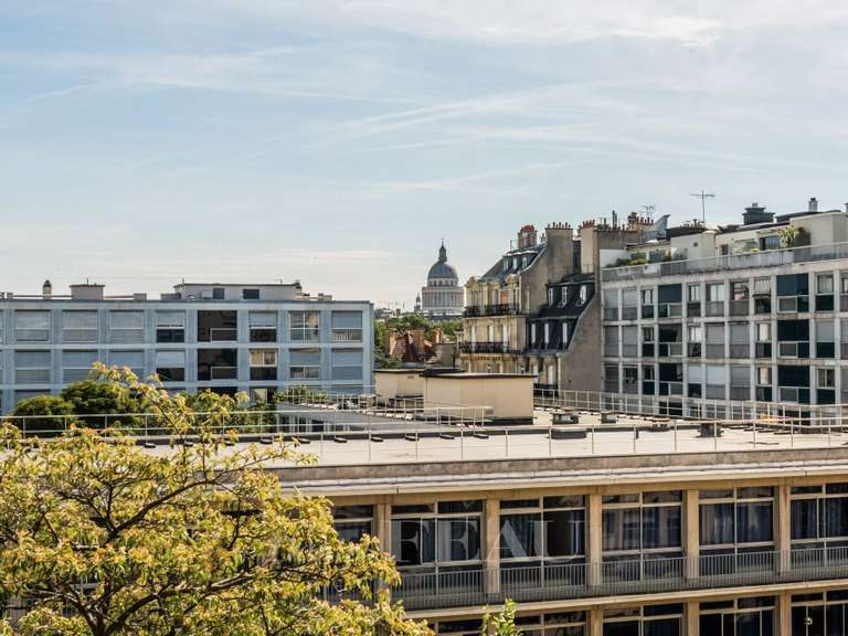 Appartement Paris 6e - 4 chambres - 153m²
