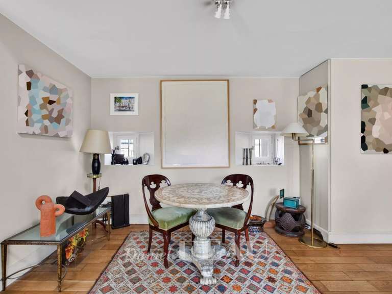Appartement Paris 6e - 4 chambres - 157m²