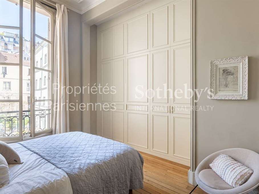 Apartment Paris 6e
