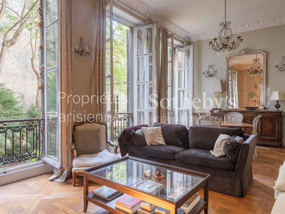 Apartment Paris 6e