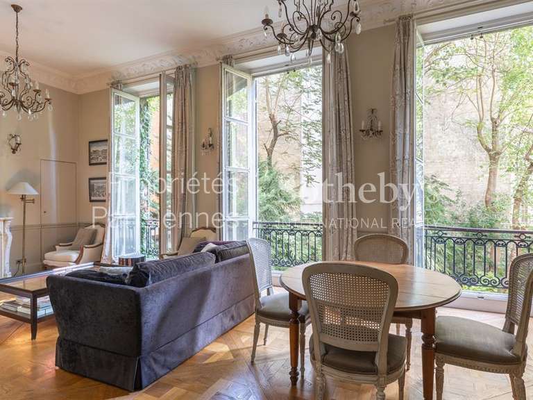 Apartment Paris 6e - 2 bedrooms - 98m²