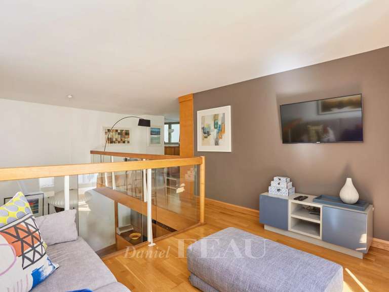 Appartement Paris 6e - 2 chambres - 116m²