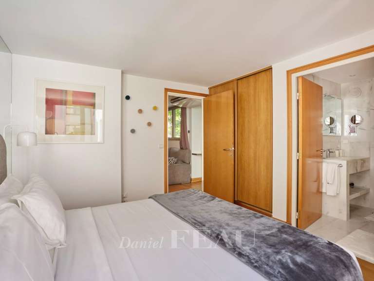Appartement Paris 6e - 2 chambres - 116m²