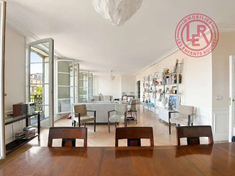 Apartment Paris 6e - 4 bedrooms - 208m²