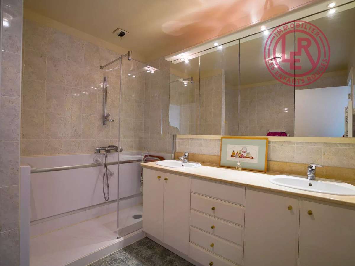 Apartment Paris 6e