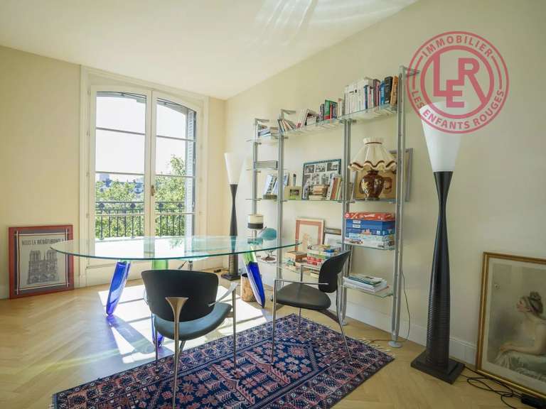 Appartement Paris 6e - 4 chambres - 208m²