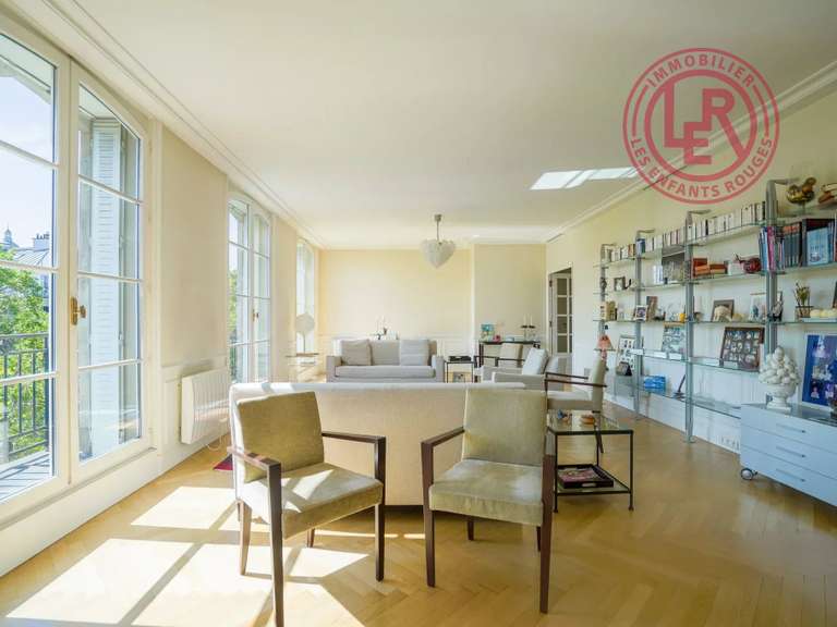 Appartement Paris 6e - 4 chambres - 208m²