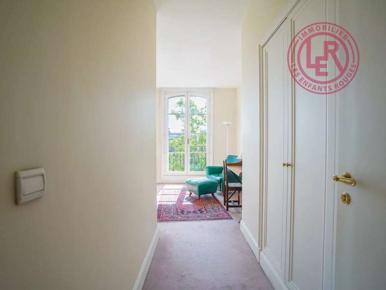 Appartement Paris 6e - 4 chambres - 208m²