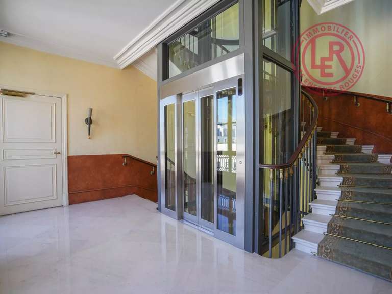 Appartement Paris 6e - 4 chambres - 208m²