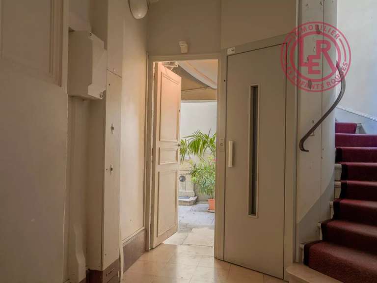 Appartement Paris 6e - 3 chambres - 96m²