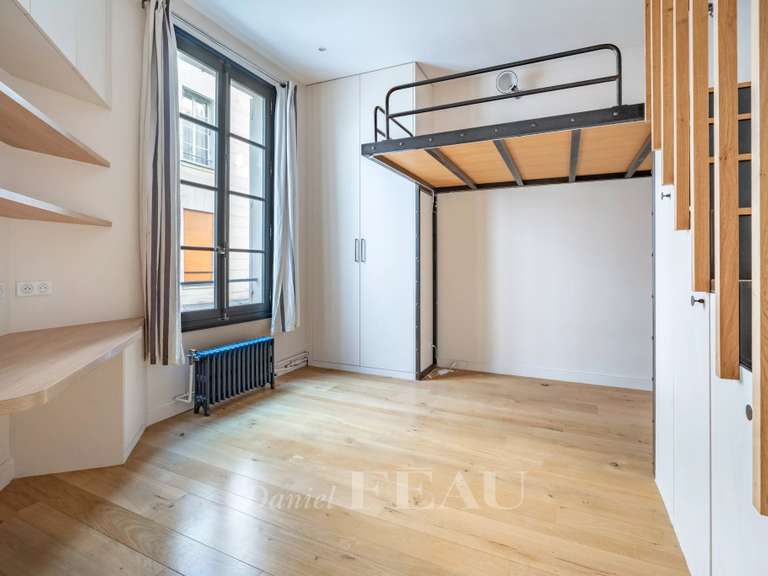 Appartement Paris 6e - 4 chambres - 170m²