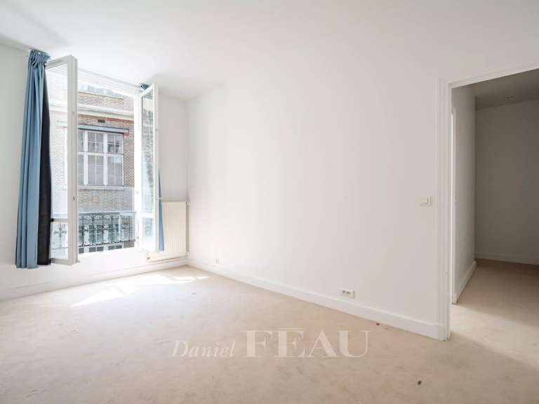 Appartement Paris 6e - 2 chambres - 68m²