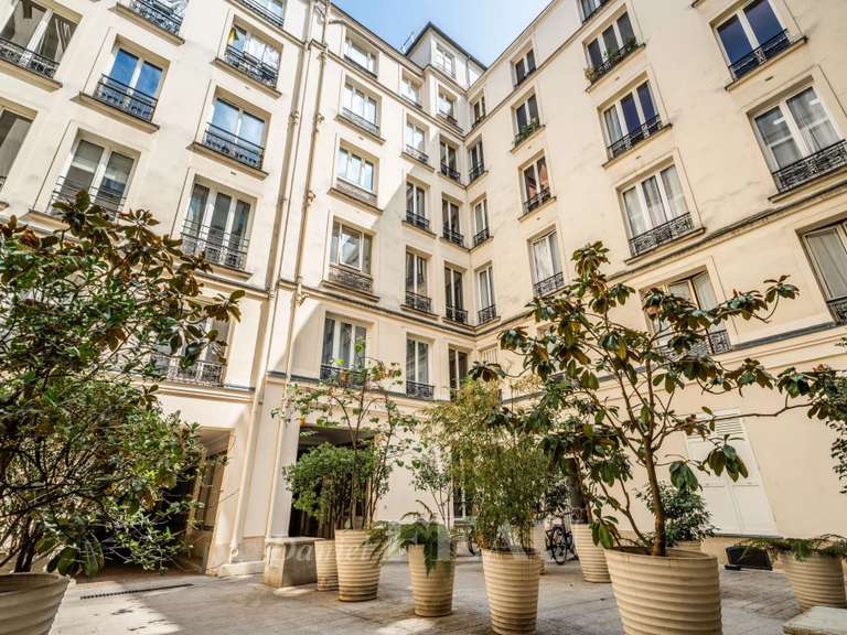 Appartement Paris 6e - 2 chambres - 68m²