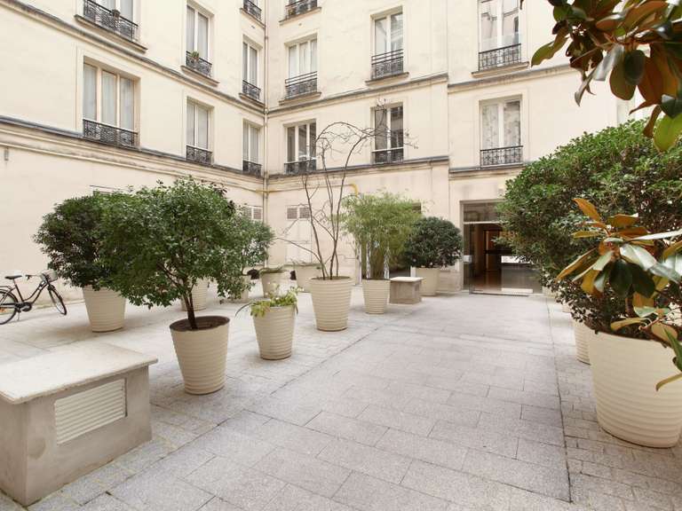 Appartement Paris 6e - 2 chambres - 68m²