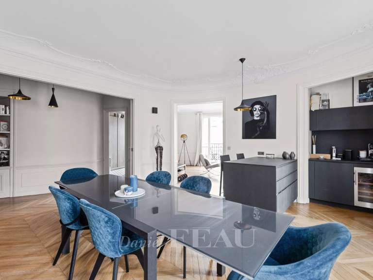 Appartement Paris 6e - 3 chambres - 135m²