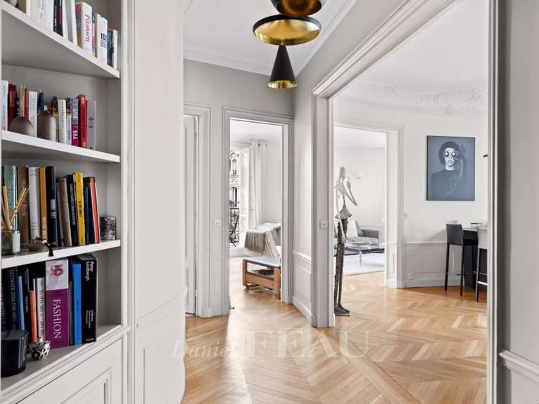 Appartement Paris 6e - 3 chambres - 135m²