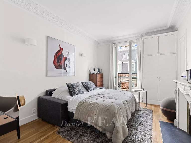 Appartement Paris 6e - 3 chambres - 135m²