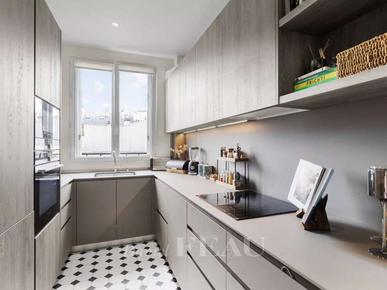 Appartement Paris 6e - 3 chambres - 135m²