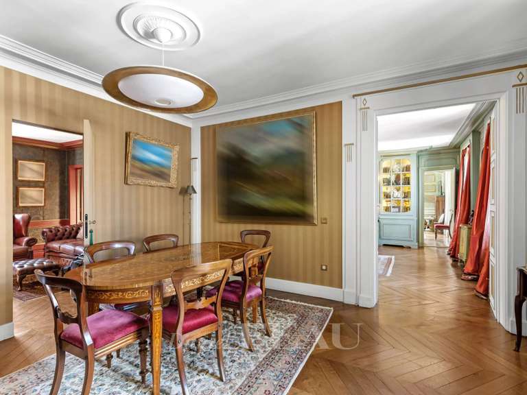 Appartement Paris 6e - 4 chambres - 213m²