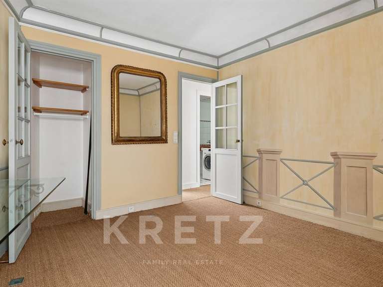 Appartement Paris 6e - 2 chambres - 68m²